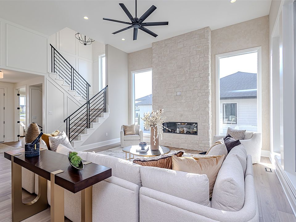 3974 NW 181st St, Clive, IA 50325 | Zillow
