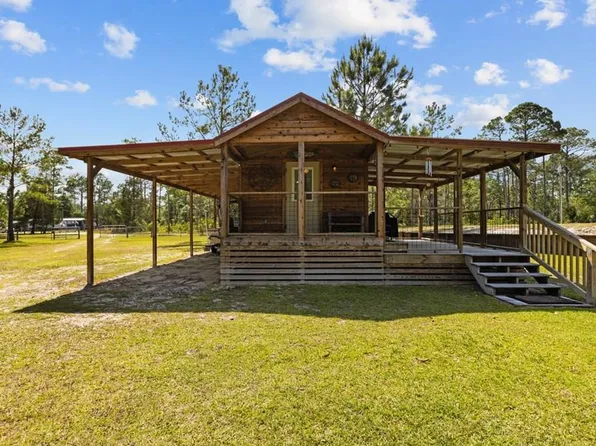 504 NE Main St, Steinhatchee, FL 32359