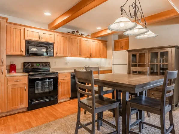2443 Sierra Nevada Rd #N2, Mammoth Lakes, CA 93546