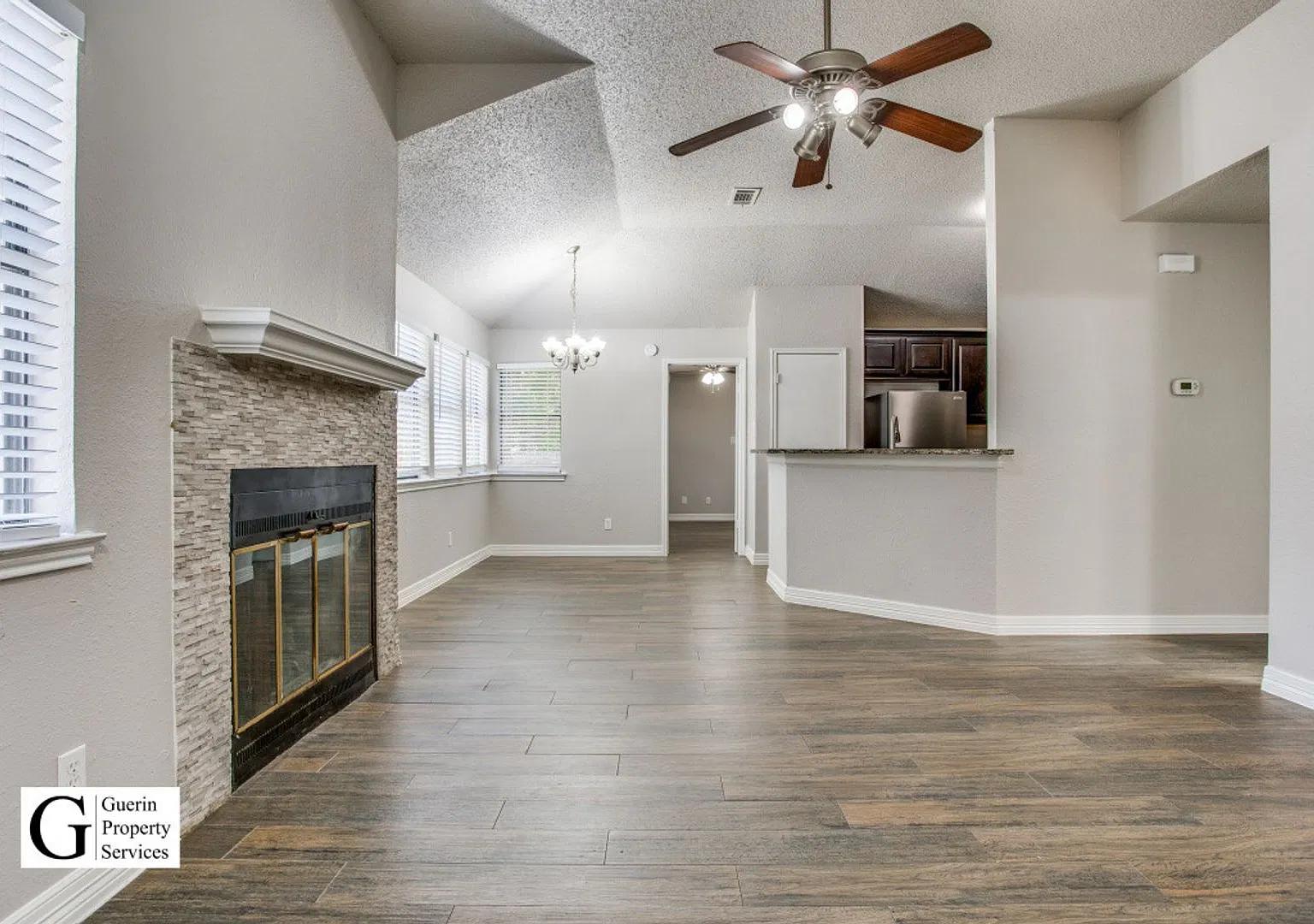 Updated 3-Bedroom Round Rock Duplex | Stainless Appliances + Private Fenced Yard! — Photo 3