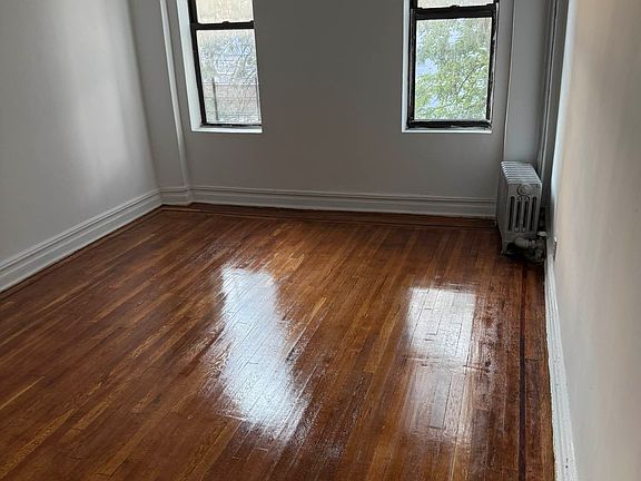 4th image of 373 92nd St #50