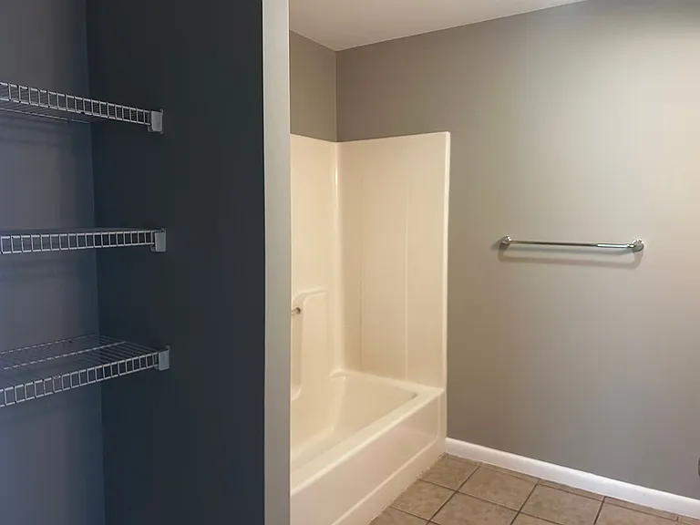 211 Tompkins St — Photo 14