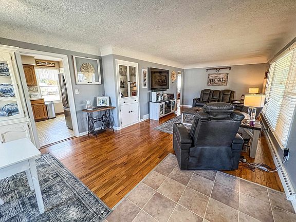 5th image of 6058 N McKinley Rd