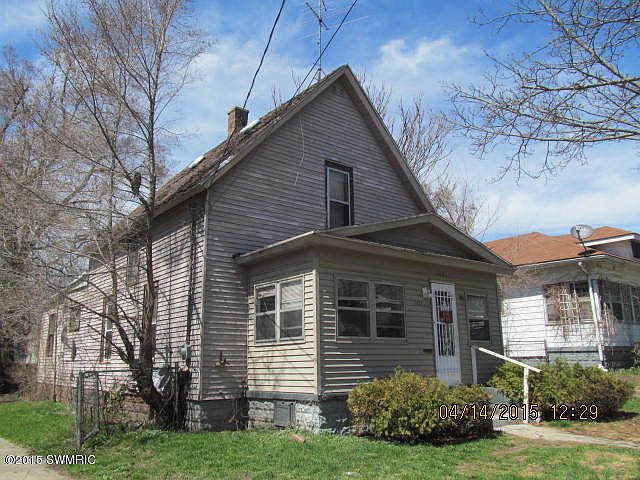 2nd image of 1121 Niagara Ave SE