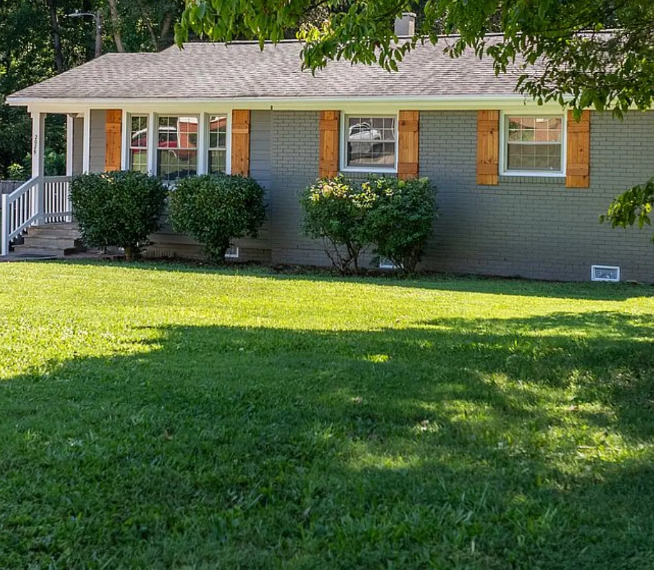 3 bed, 960 sqft, $1,700 — Photo 1