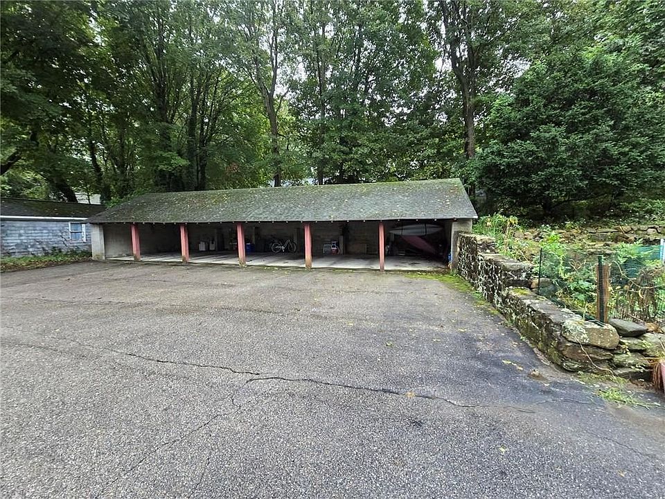 Building Photo 3