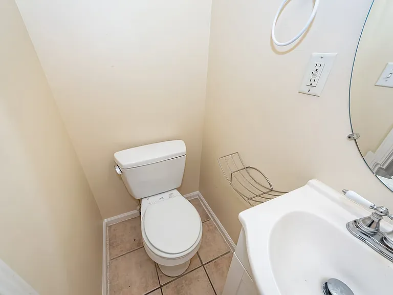 2126 State Rd — Photo 38