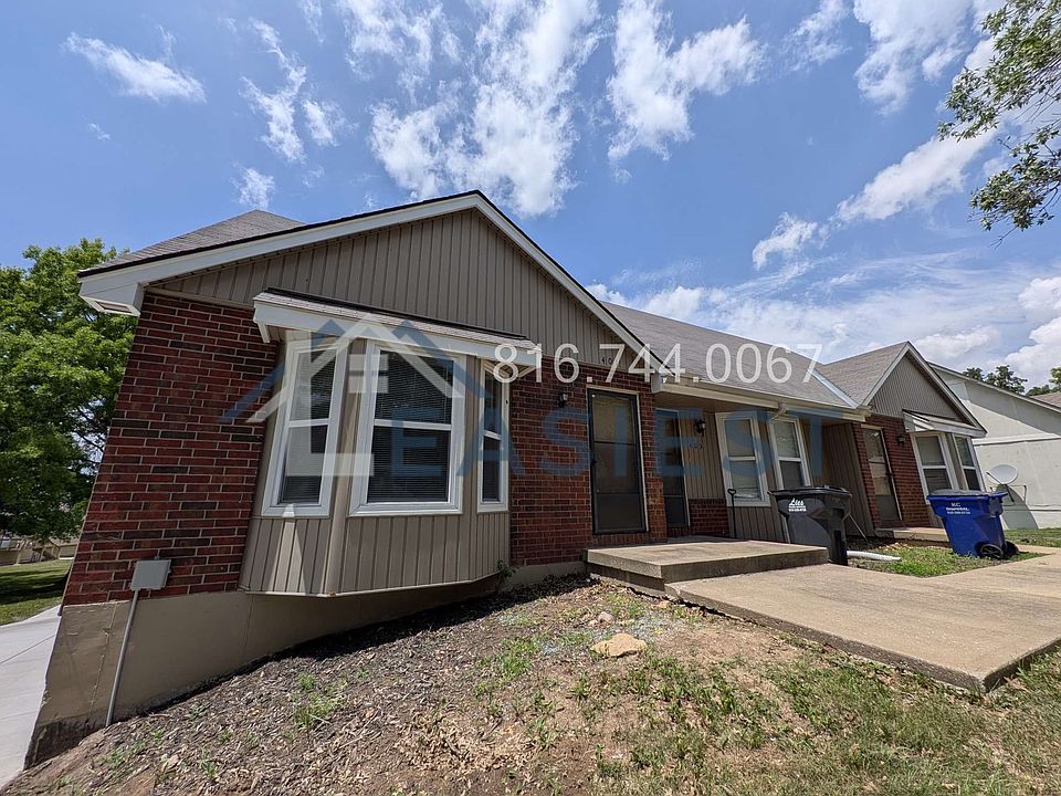 1st image of 401 NW Millstone Cir