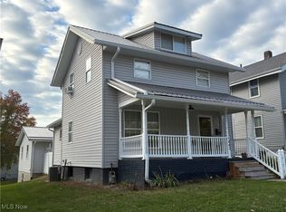 1443 Euclid Ave, Zanesville, OH 43701