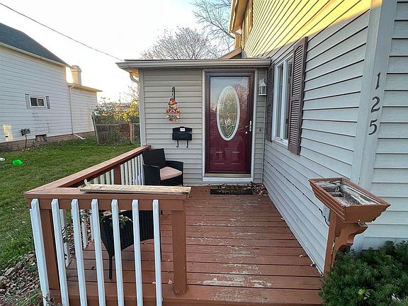 2nd image of 125 N Jeffery Ave