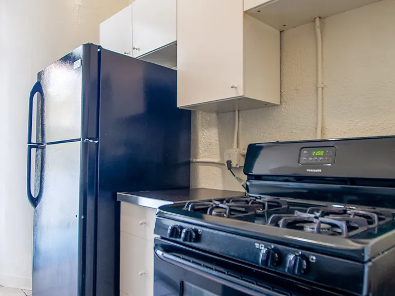 131 Ralph McGill Blvd NE — Photo 5