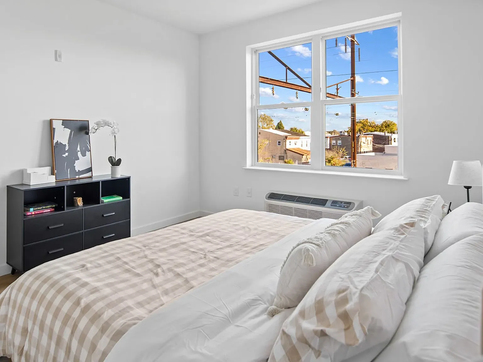 1 bed, 683 sqft, $1,431 — Photo 4