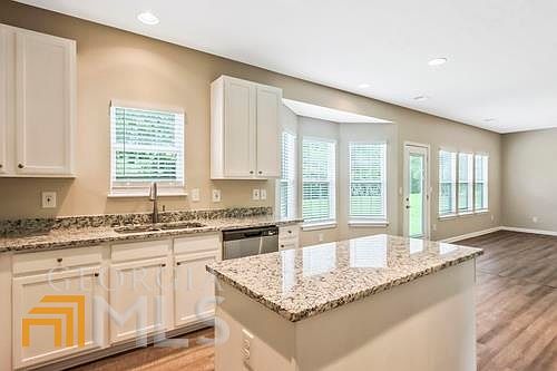 4th image of 4187 Medlock Woods Dr