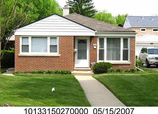 1st image of 2229 Greenwood St