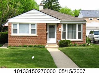 2229 Greenwood St, Evanston, IL 60201