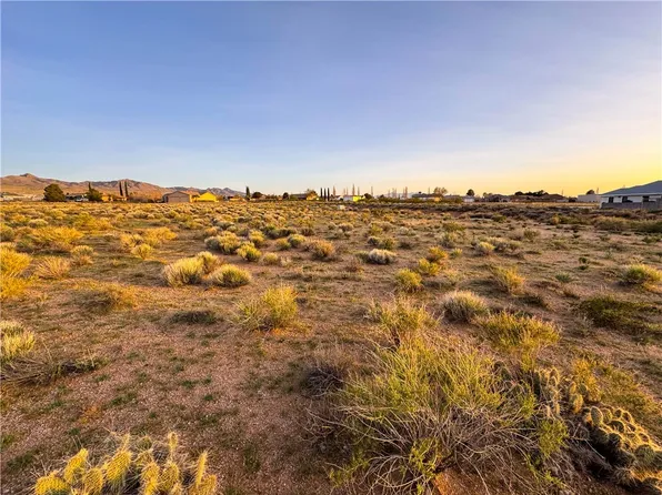 7354 E Blazed Ridge Dr, Kingman, AZ 86401