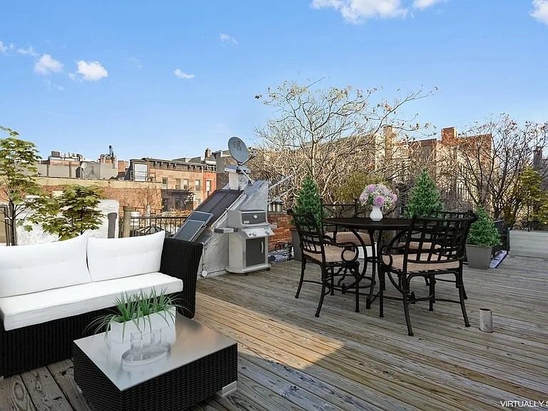 36 Bedford St #PENTHOUSE — Photo 1
