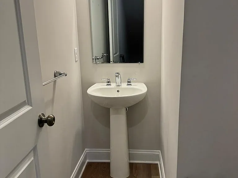 3088 Egreton Rd — Photo 26