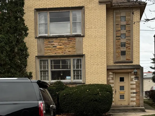 10508 S Claremont Ave, Chicago, IL 60643