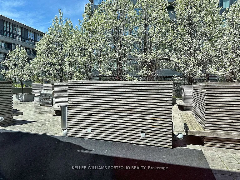 4K Spadina Ave #1618 — Photo 13