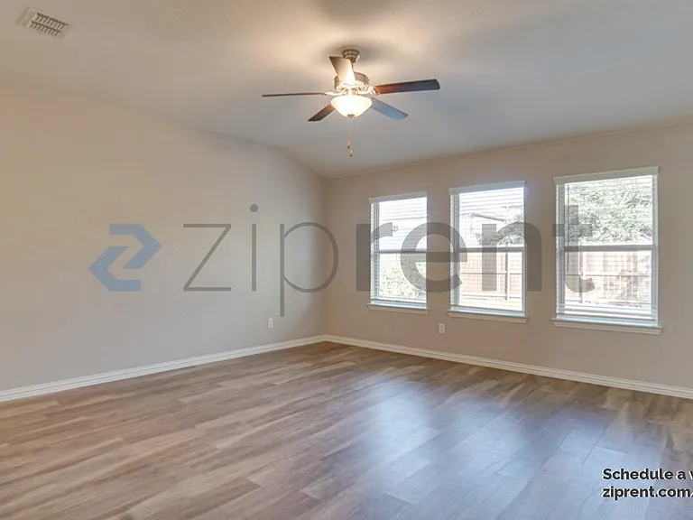 217 Cedar Canyon Dr — Photo 6