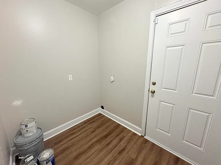 2922 Oakwood Dr — Photo 15