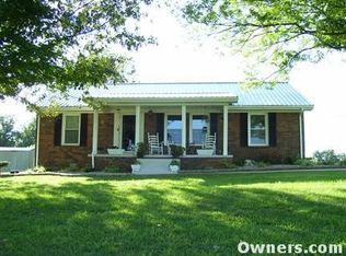 897 Grab Rd, Greensburg, KY 42743
