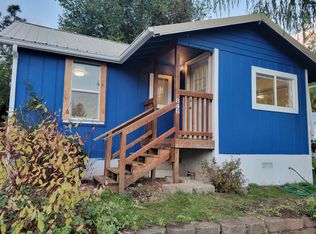 846 NW 5th St, Toledo, OR