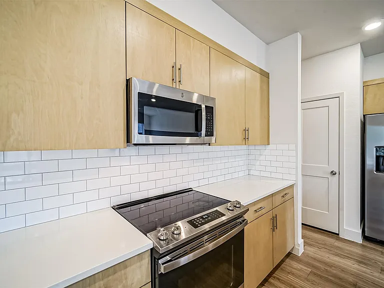 2523 Appian Way #B — Photo 9