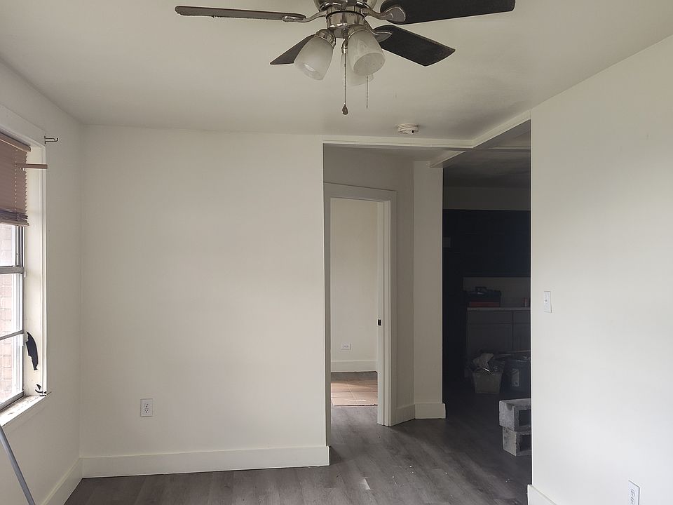 2nd image of 124 Ayo St