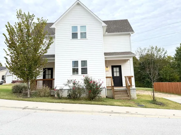 890 S One Mile Rd, Fayetteville, AR 72704