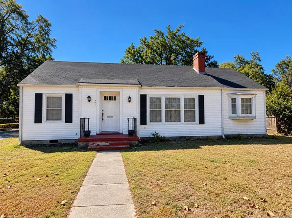 401 W 4th St, Fordyce, AR 71742