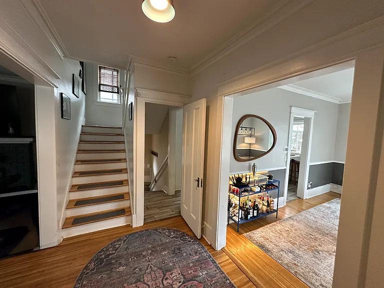 606 Harvard St — Photo 6