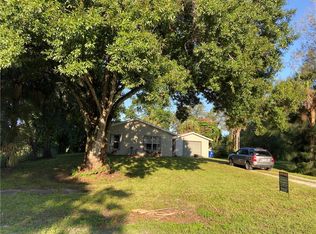 33 N Maple St, Fellsmere, FL 32948