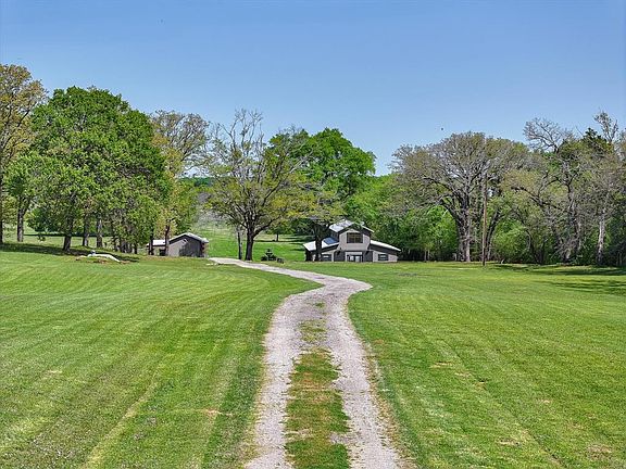 2nd image of 902 Vz County Road 3710