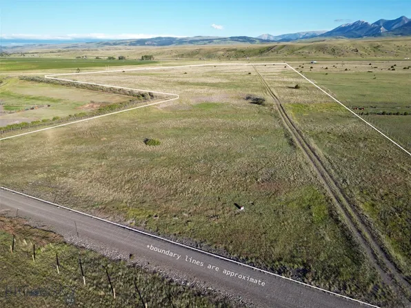 Fox Run, Livingston, MT 59047