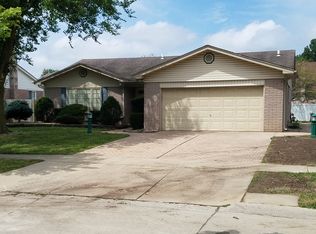 22114 Hall Rd, Woodhaven, MI 48183