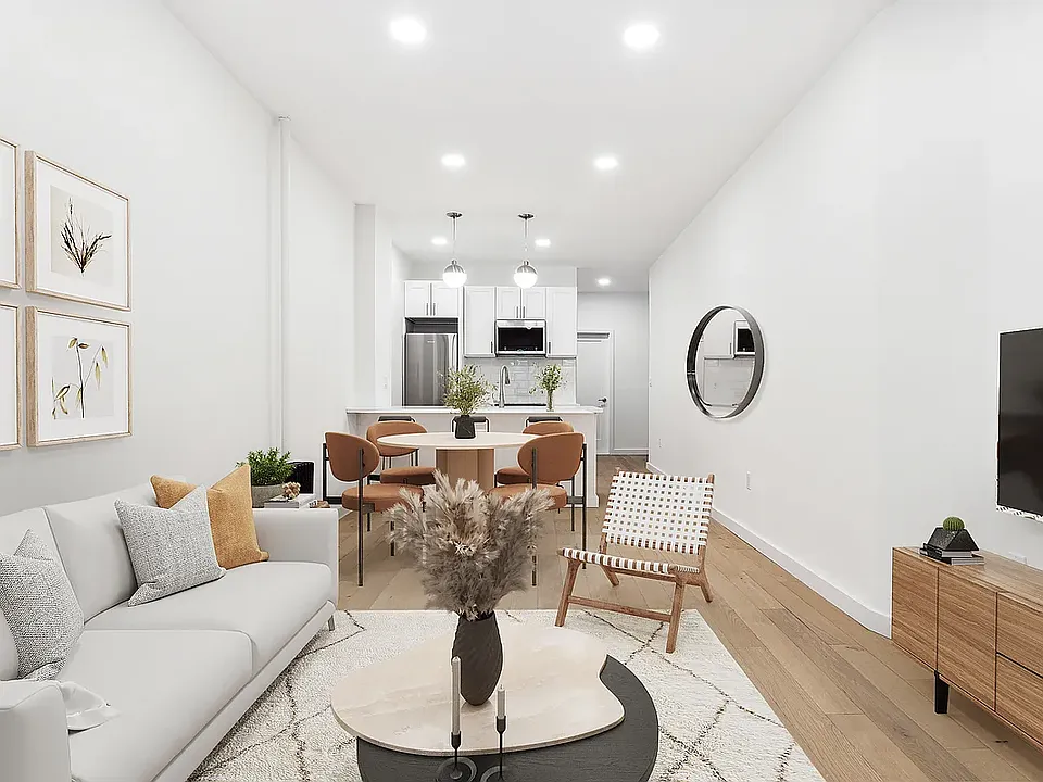 44 3rd St #2L