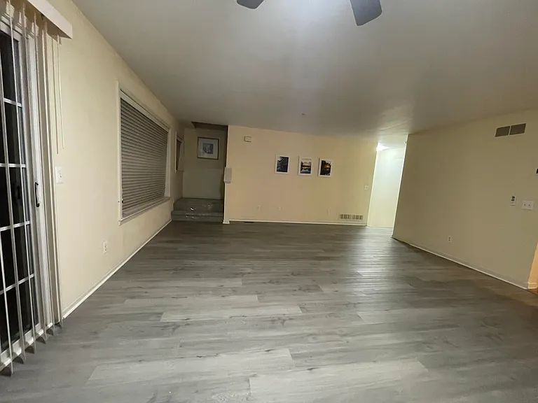 2806 Barclay Way — Photo 3