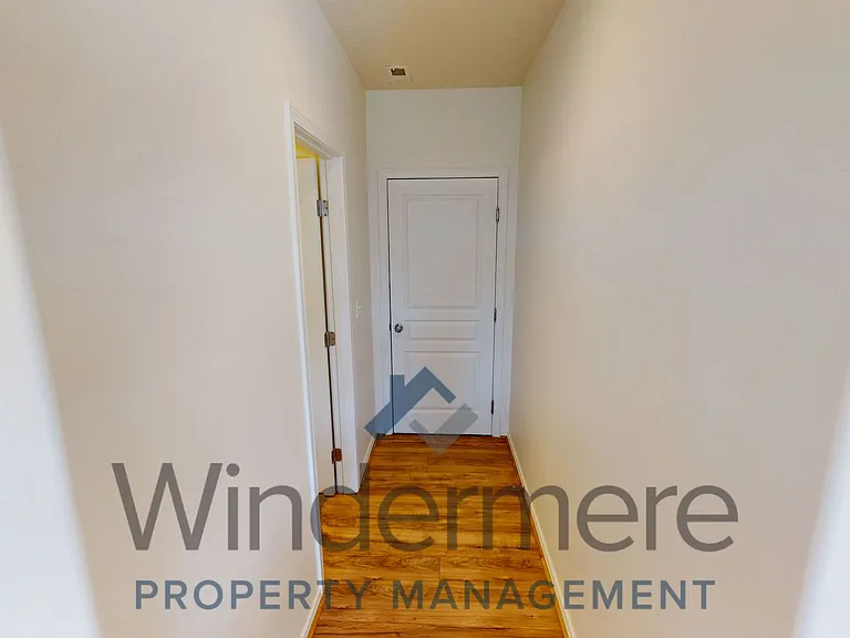 229 Kokanee Dr — Photo 6