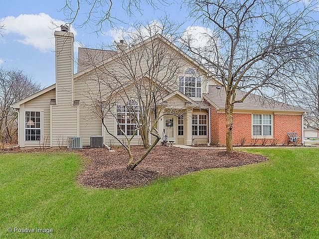 1st image of 30W024 Mayfair Ct #1