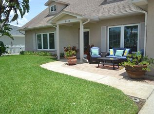 8034 Brighton Dr, Port Richey, FL 34668