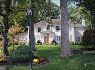 100 Woods Ln, Radnor, PA 19087