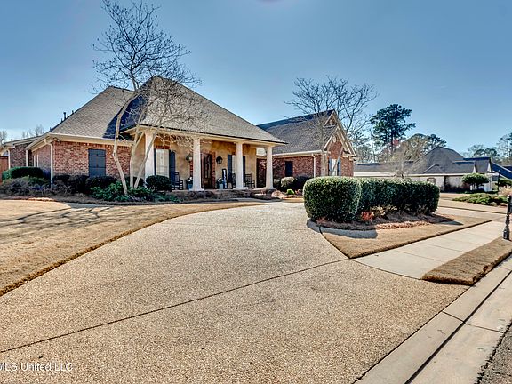 2nd image of 109 W Legacy Dr