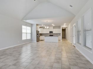 1433 Granby Dr, Baton Rouge, LA 70820
