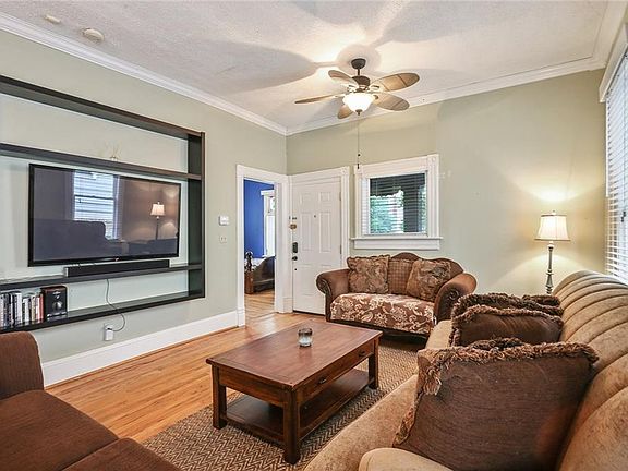 5th image of 747 United Ave SE