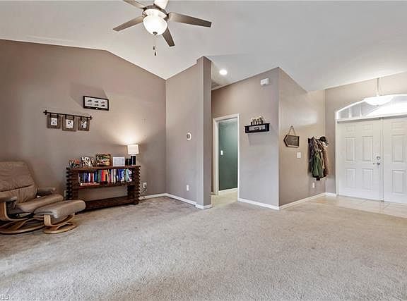 5th image of 1112 Edelweiss St E