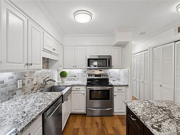 2nd image of 4620 Wieuca Rd NE APT 68