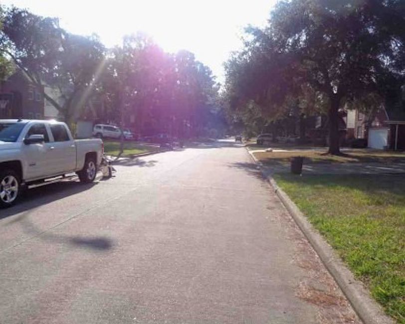 Exterior Neighborhood (street photo)