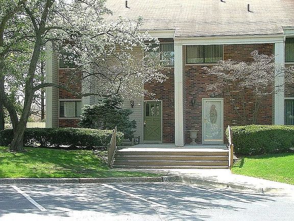 2nd image of 6118 Palomino Ct